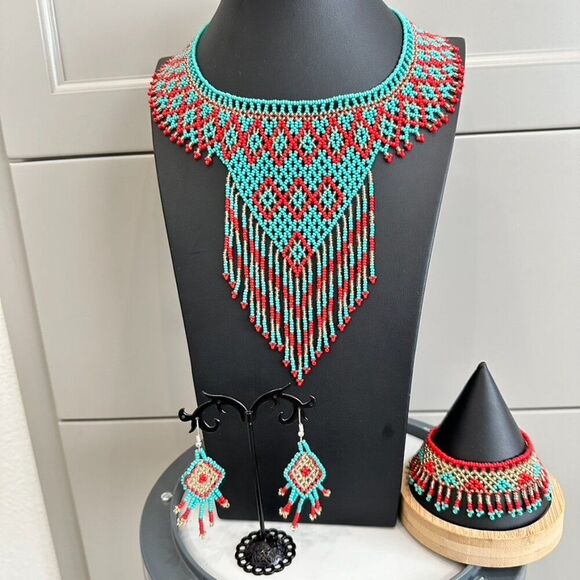 NWT Hikuri Illinois Huichol Necklace Earring Bracelet Set - Seed bead - Picture 2 of 11